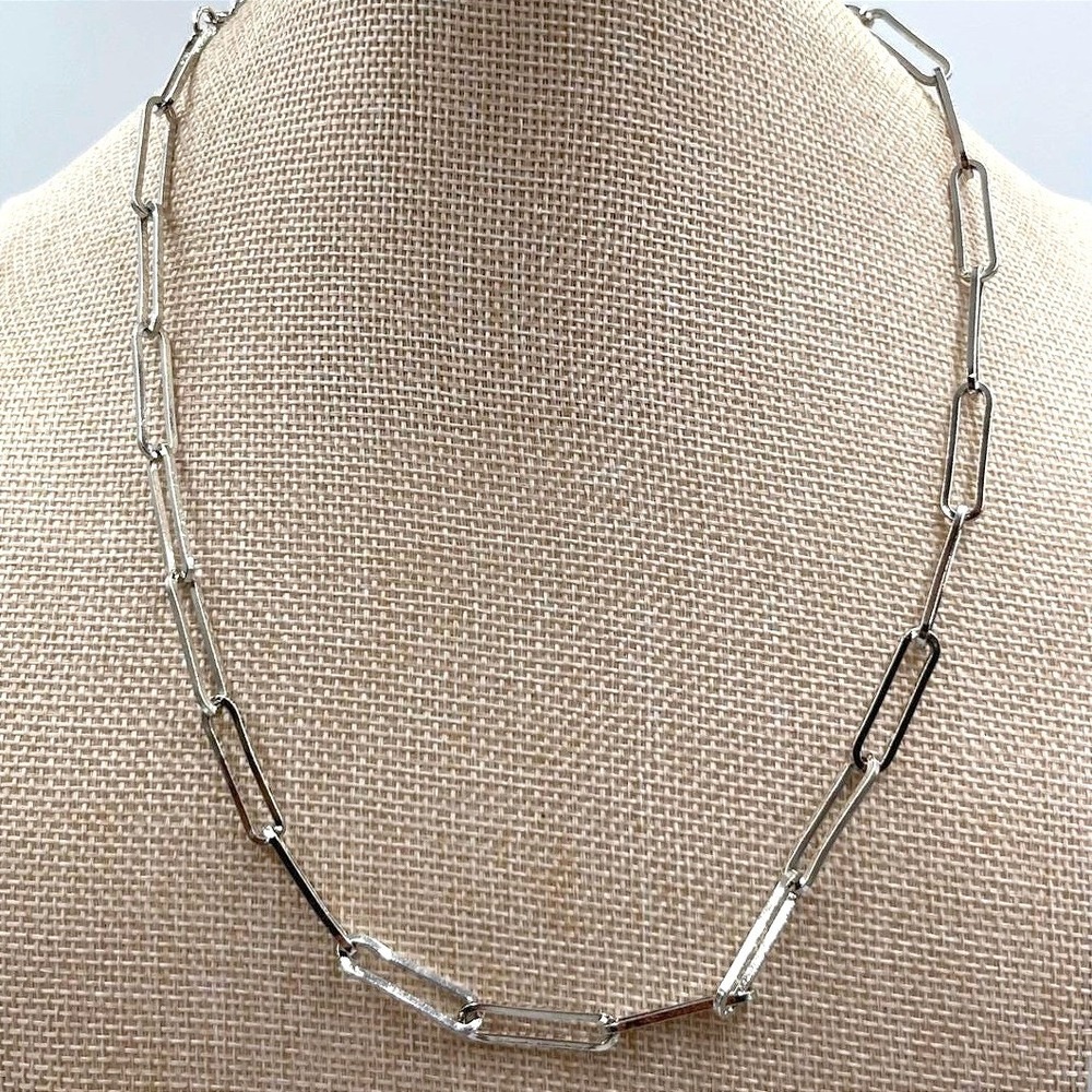 VTG SUGARFIX by BaubleBar Silver Tone Paperclip Link Chain Necklace Minimalist